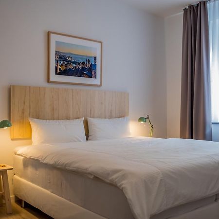 Easy&Cosy Cityroom เกลเซนเคียร์เคน ภายนอก รูปภาพ