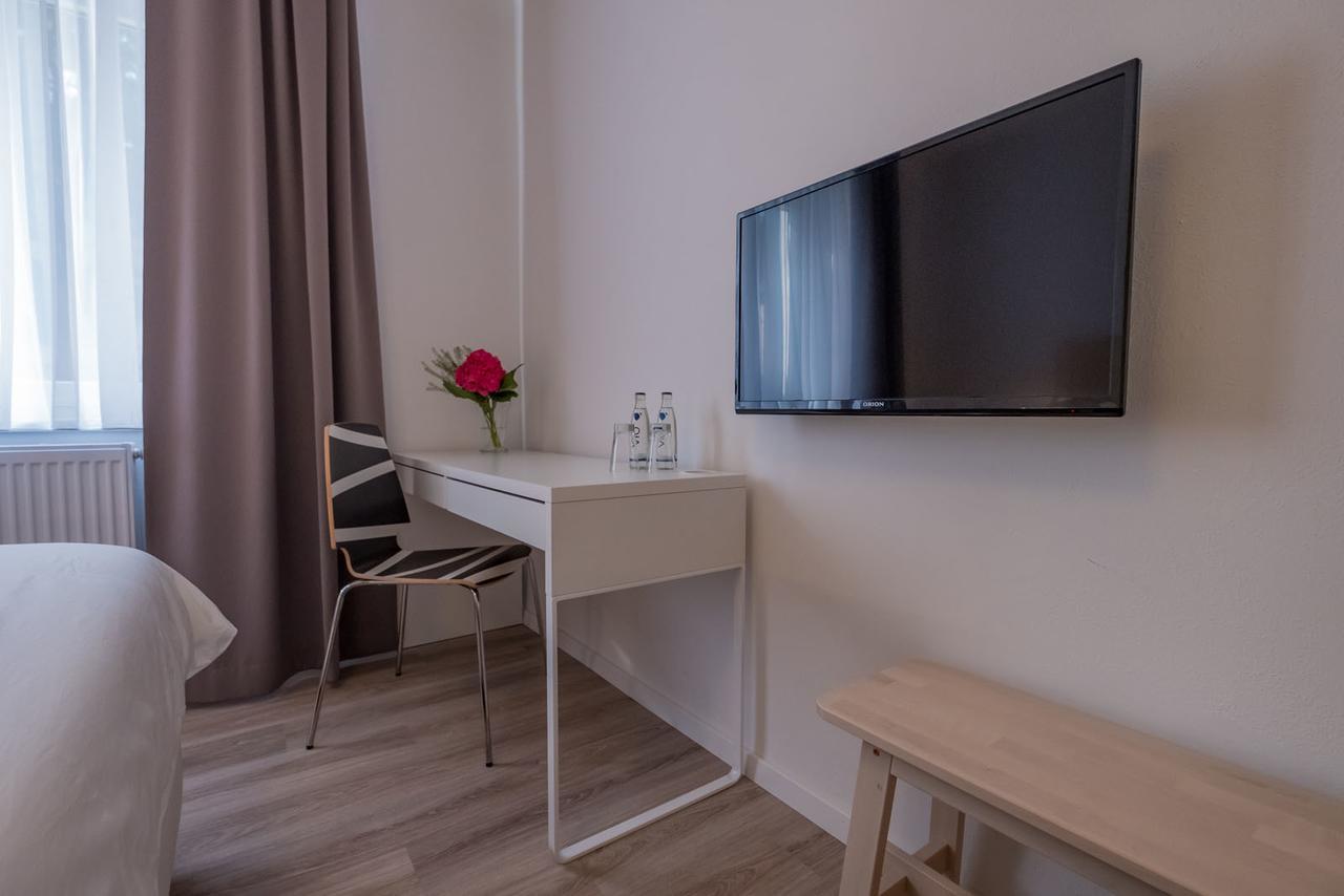 Easy&Cosy Cityroom เกลเซนเคียร์เคน ภายนอก รูปภาพ